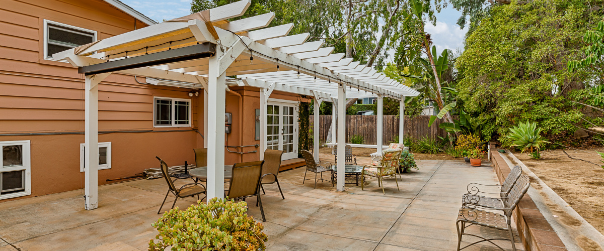 3916 Foothill Road, Santa Barbara, California 93110, 3 Bedrooms Bedrooms, ,2 BathroomsBathrooms,Home,SOLD,Foothill Road,1020